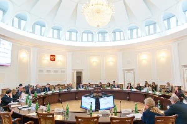 Научно-методический совет Министерства образования и науки Российской Федерации обновил список издательств учебных пособий